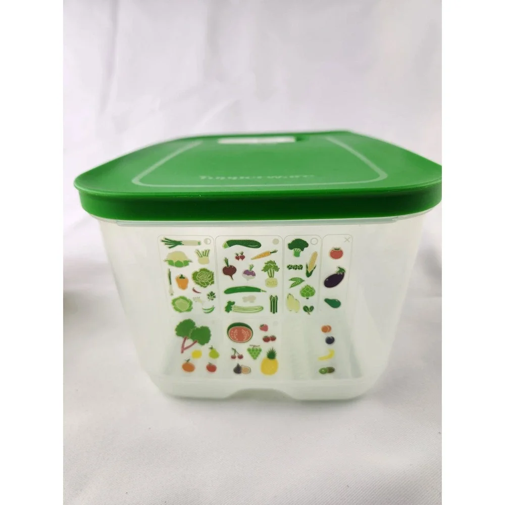 Tupperware FridgeSmart Medium Small Deep 1 gal./4.4L-Fruit Vegetable Keeper 1.8